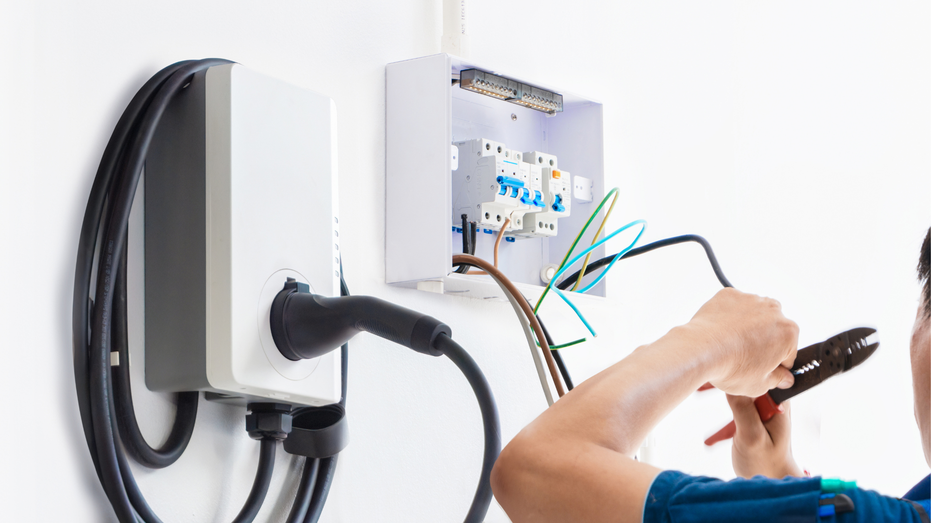 Instalación de Cargadores Eléctricos: Lo Que Debes Saber Antes de Comenzar